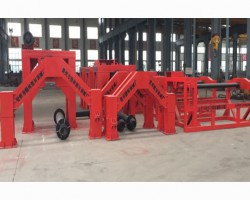 悬辊式水泥制管机械主机