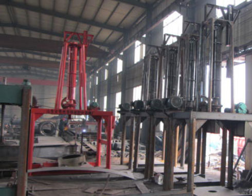 立式挤压水泥制管机