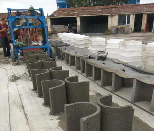 移动式构件成型模具