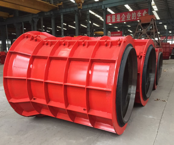 悬辊式水泥制管模具