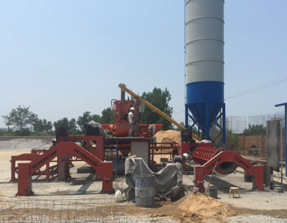 悬辊式水泥制管机械主机